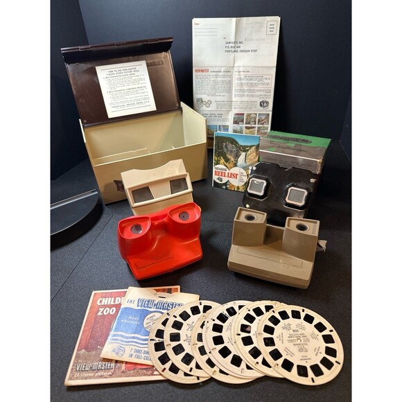 Vintage View-Master Lot – 4 Viewers, Case & Reels - Picture 1 of 9